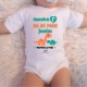 BODY PERSONALIZADO ABIERTO HOMBRO "NUESTRO PRIMER DÍA DEL PADRE JUNTOS" M/C - DINOS NARANJA/MINT + CAJA REGALO