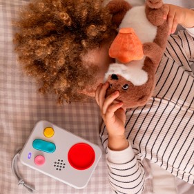 PELUCHE CON HISTORIAS SONORAS FABA - MIMOS Y ABRAZOS CON MARTA