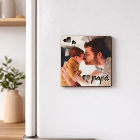IMÁN MADERA PERSONALIZABLE CON FOTO 10 X 10 CM - PAPÁ CORAZONES